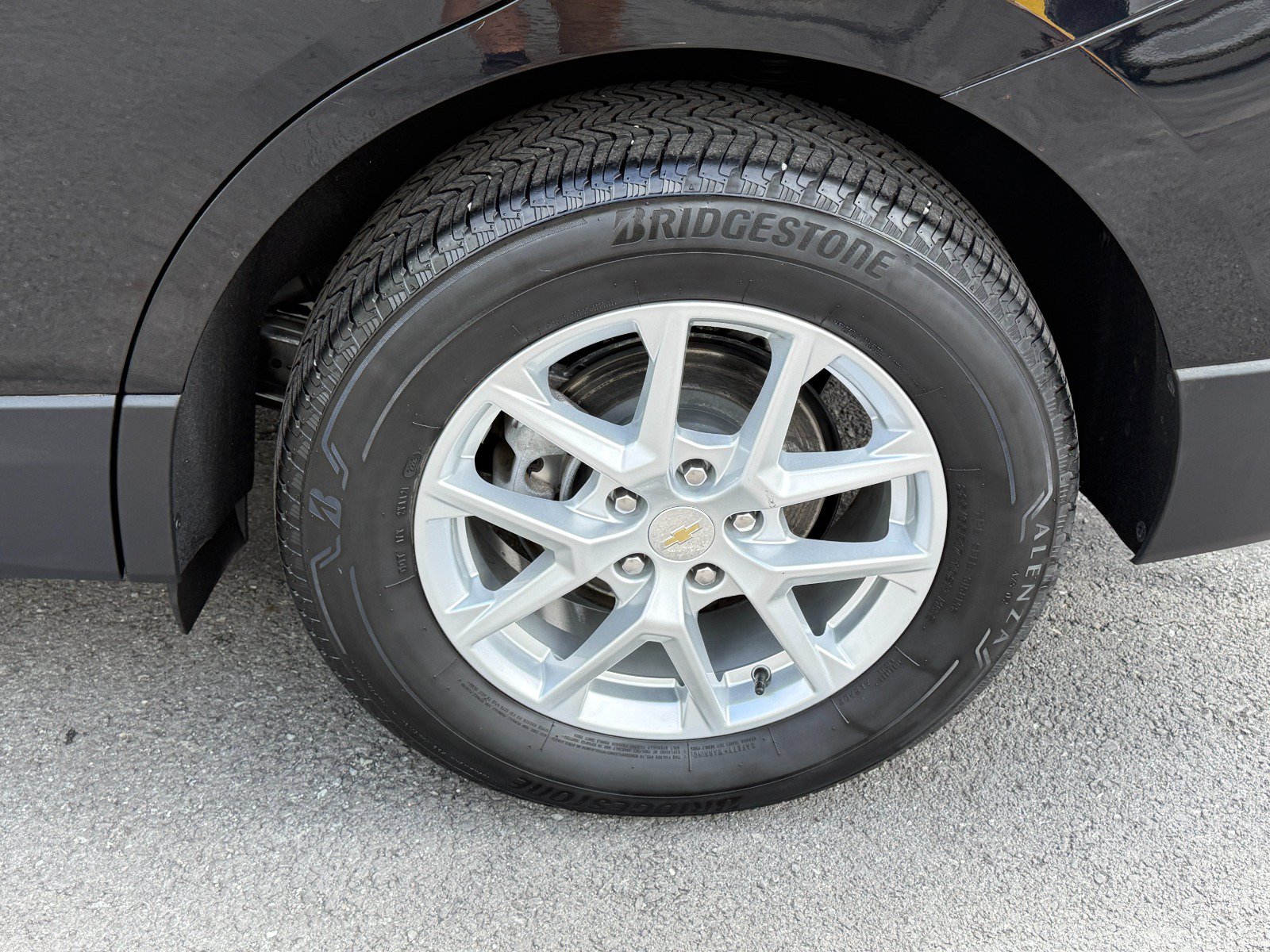 Used 2024 Chevrolet Equinox LT AWD/4WD image 10