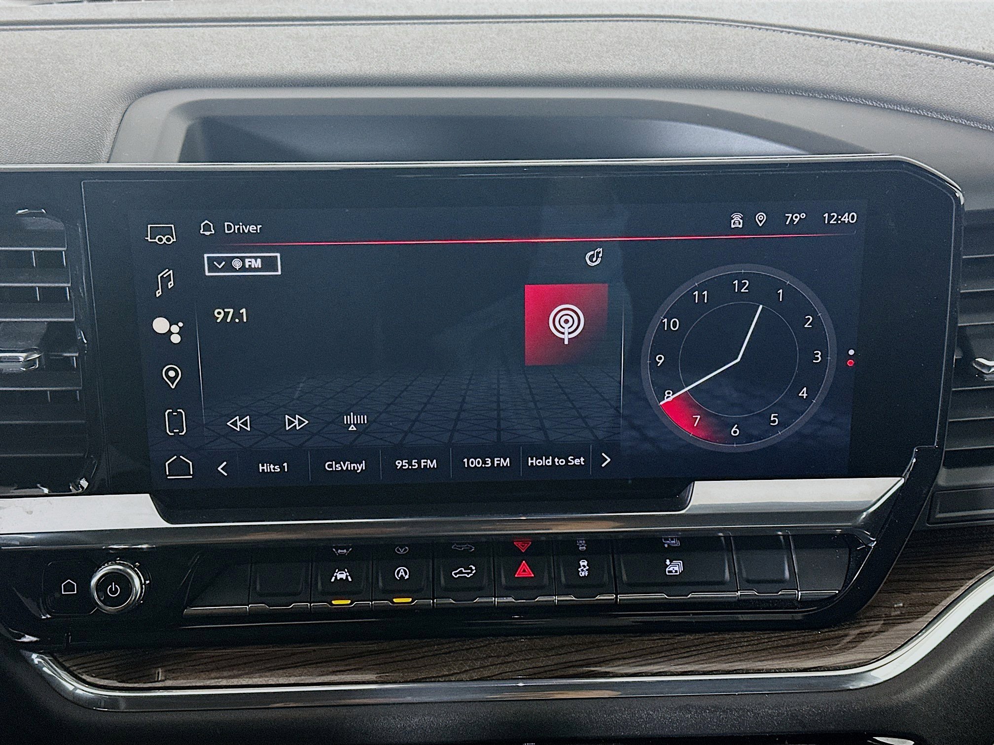 Used 2024 GMC Sierra 1500 Elevation image 19