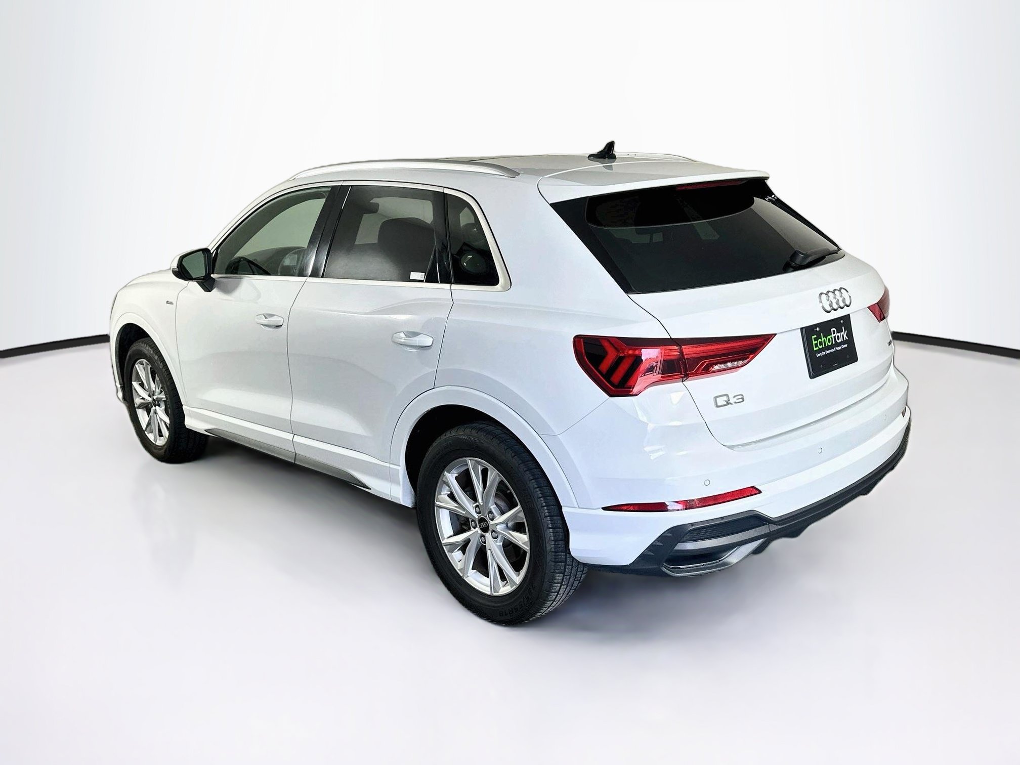 Used 2025 Audi Q3 2.0T Premium AWD/4WD image 5