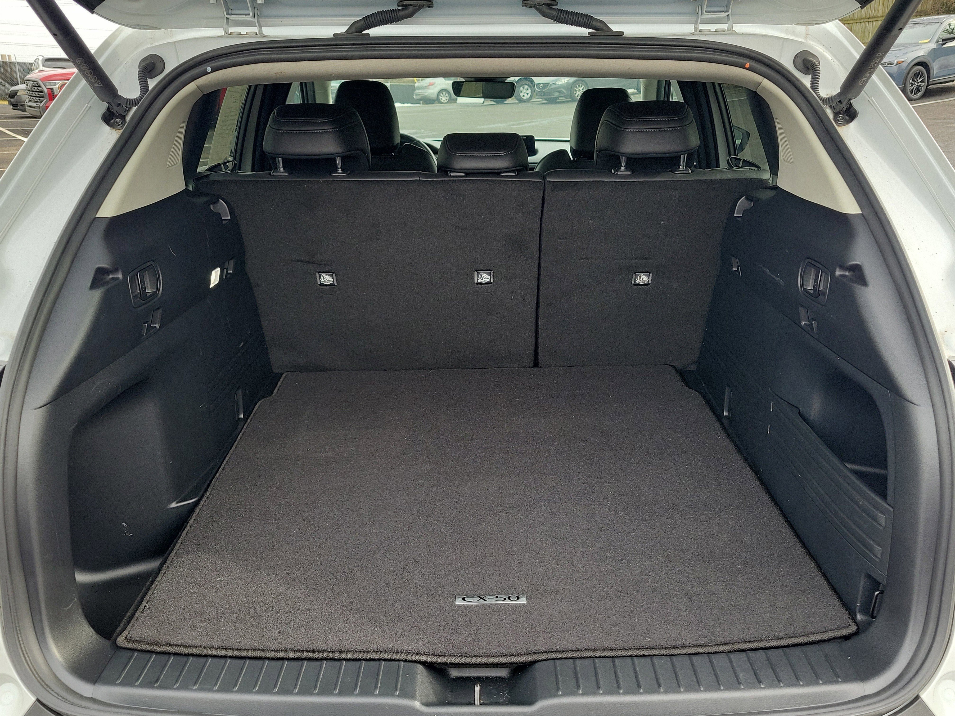 Certified 2025 MAZDA CX-50 AWD 2.5 Hybrid w/ Premium Pkg image 10