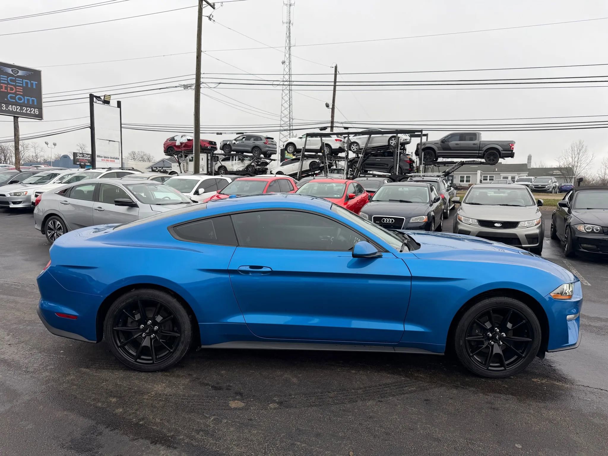 Used 2020 Ford Mustang Coupe image 2