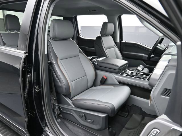 New 2025 Ford F150 Lariat w/ Equipment Group 501A Mid image 28