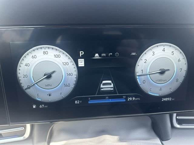 Used 2024 Hyundai Elantra SEL FWD image 18