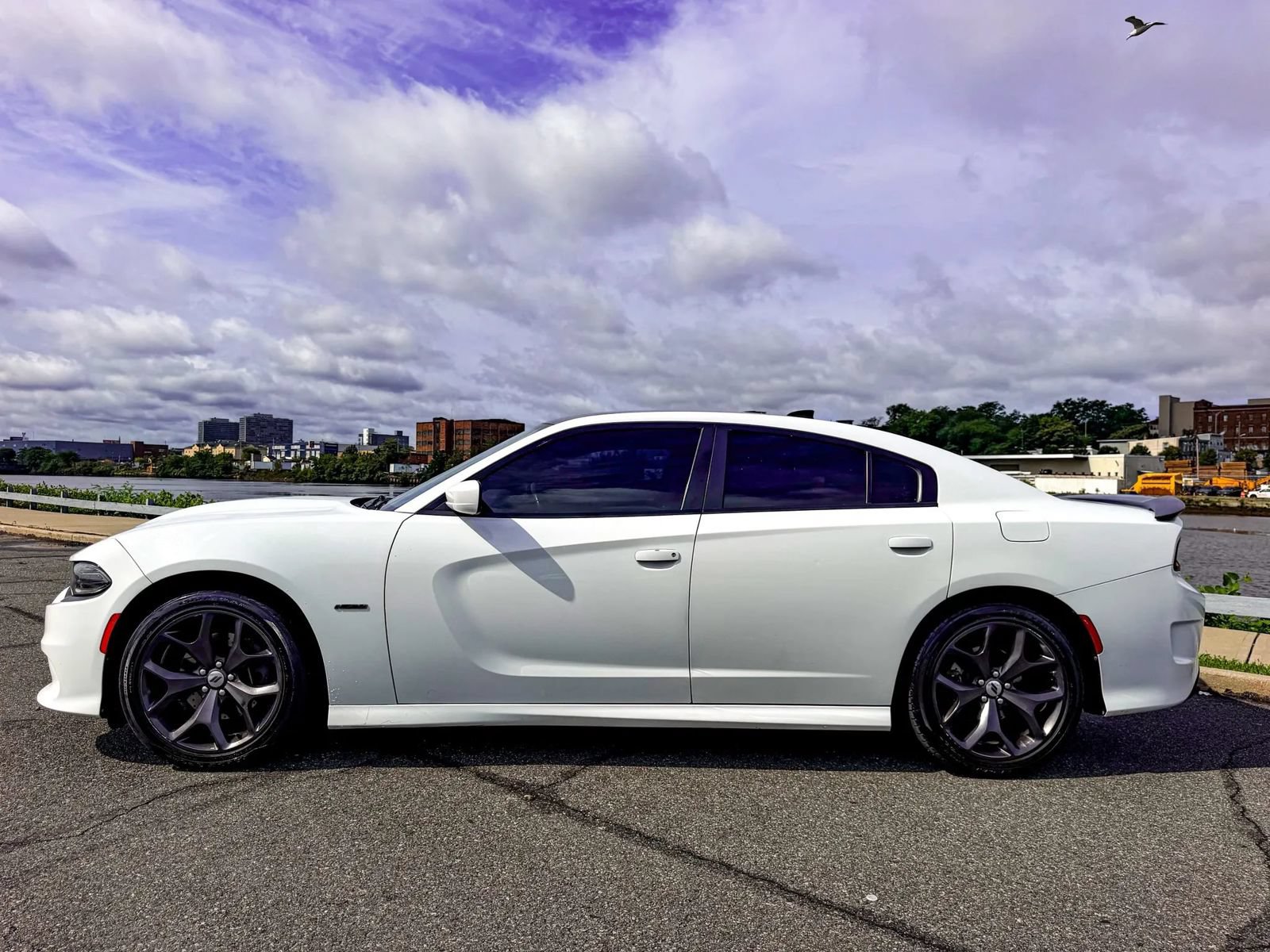 Used 2019 Dodge Charger R/T RWD image 6