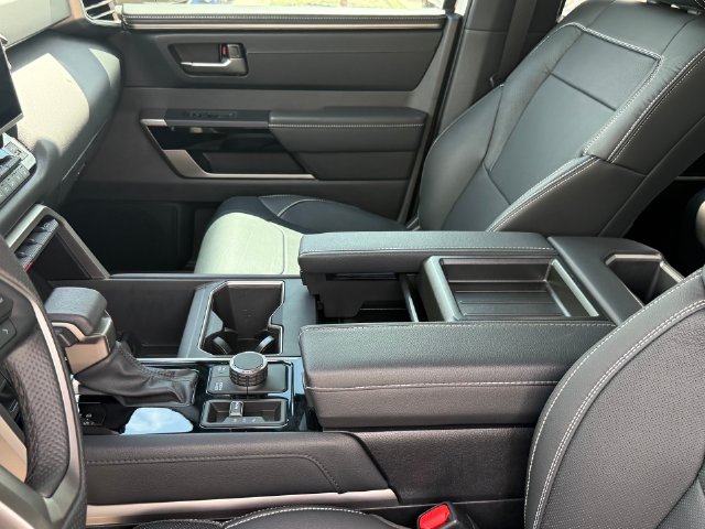 Used 2026 Toyota Tundra Limited w/ Power Package AWD/4WD image 10