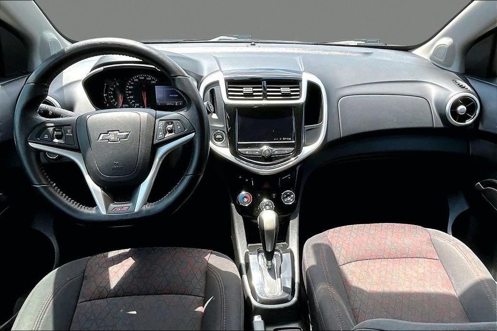 Certified 2020 Chevrolet Sonic LT w/ Convenience Package FWD image 15
