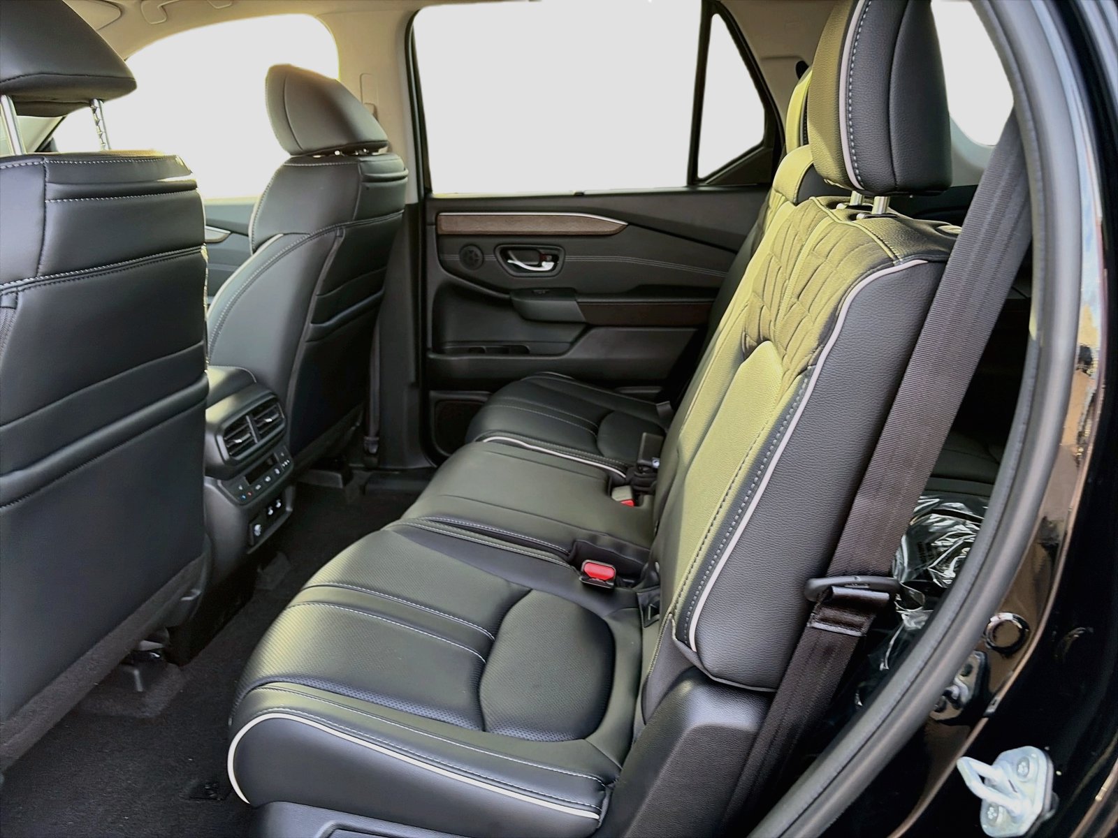 New 2026 Honda Pilot Elite image 5