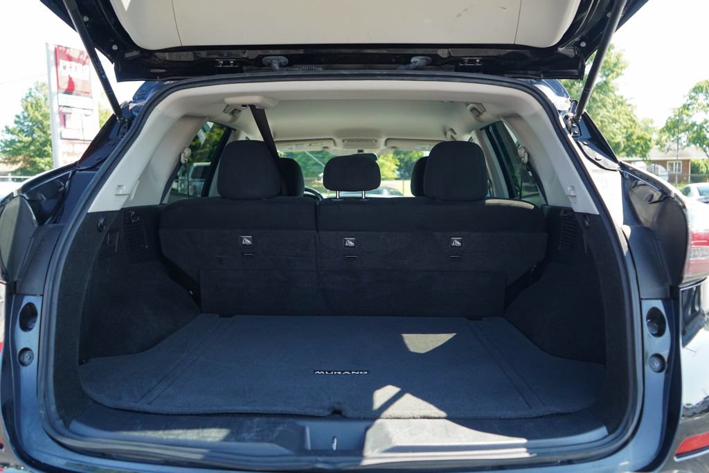 Used 2019 Nissan Murano S AWD/4WD image 14