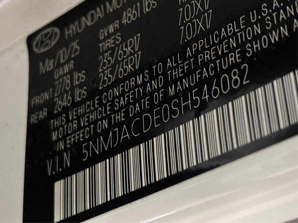 Certified 2025 Hyundai Tucson SE image 16