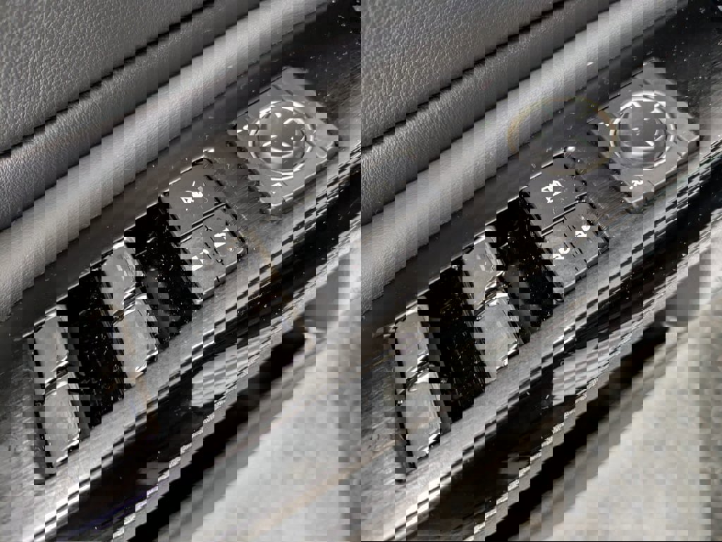 Used 2022 Lexus ES 350 image 9