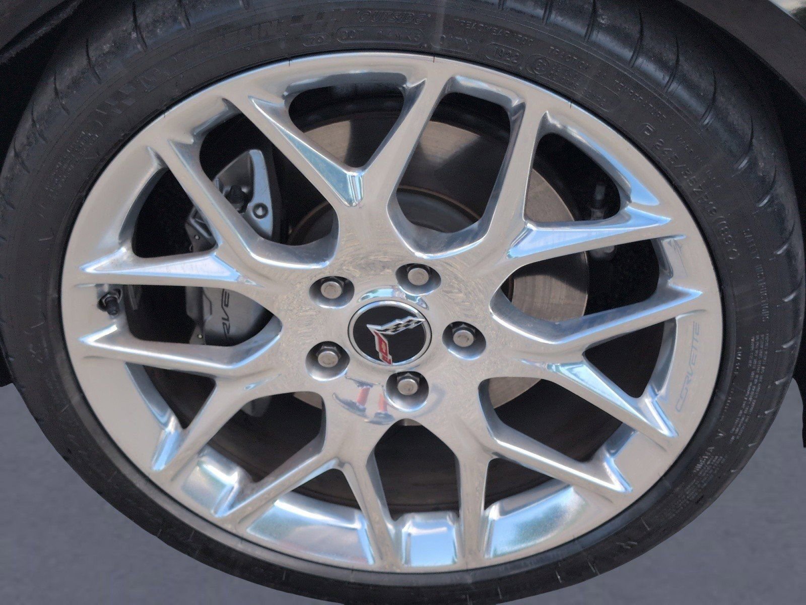 Used 2017 Chevrolet Corvette Stingray Coupe w/ 1LT image 37