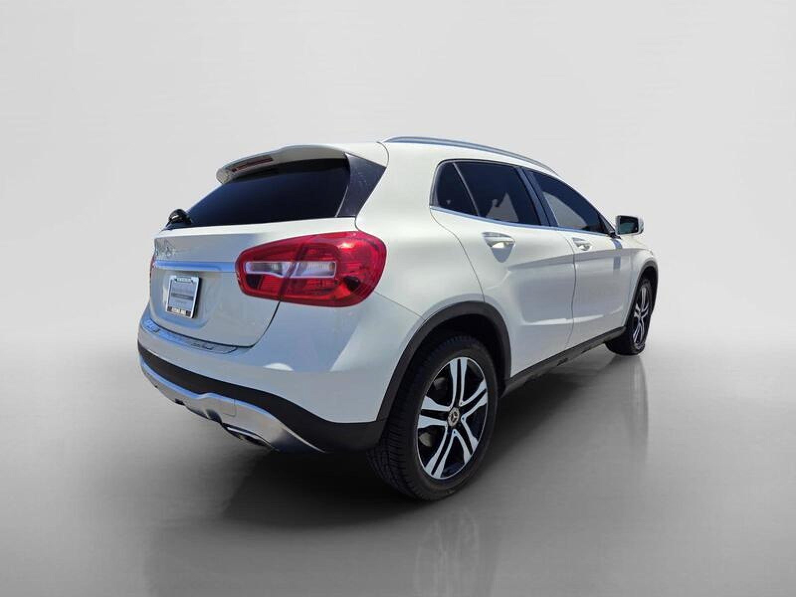 Used 2018 Mercedes-Benz GLA 250 image 5