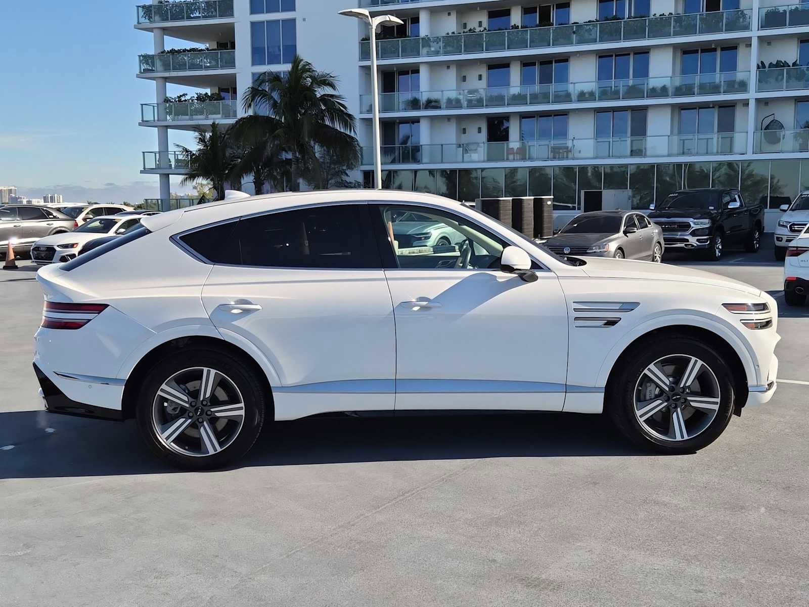 Used 2025 Genesis GV80 3.5T image 7