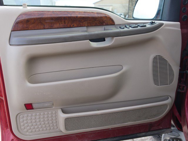 Used 2002 Ford Excursion Limited AWD/4WD image 12