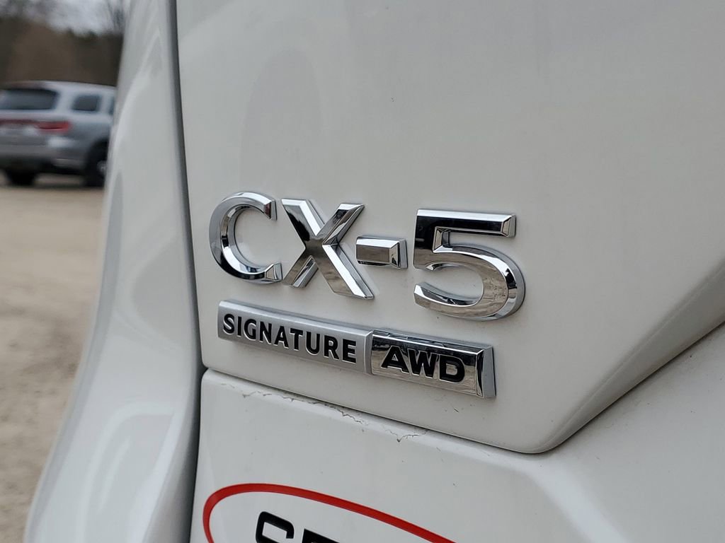 New 2025 MAZDA CX-5 Signature AWD/4WD image 6