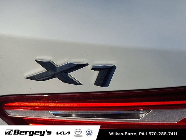Used 2018 BMW X1 xDrive28i AWD/4WD image 12