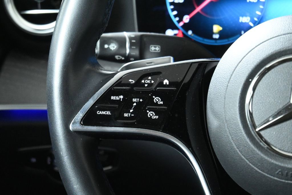 Certified 2021 Mercedes-Benz E 350 4MATIC Sedan image 17