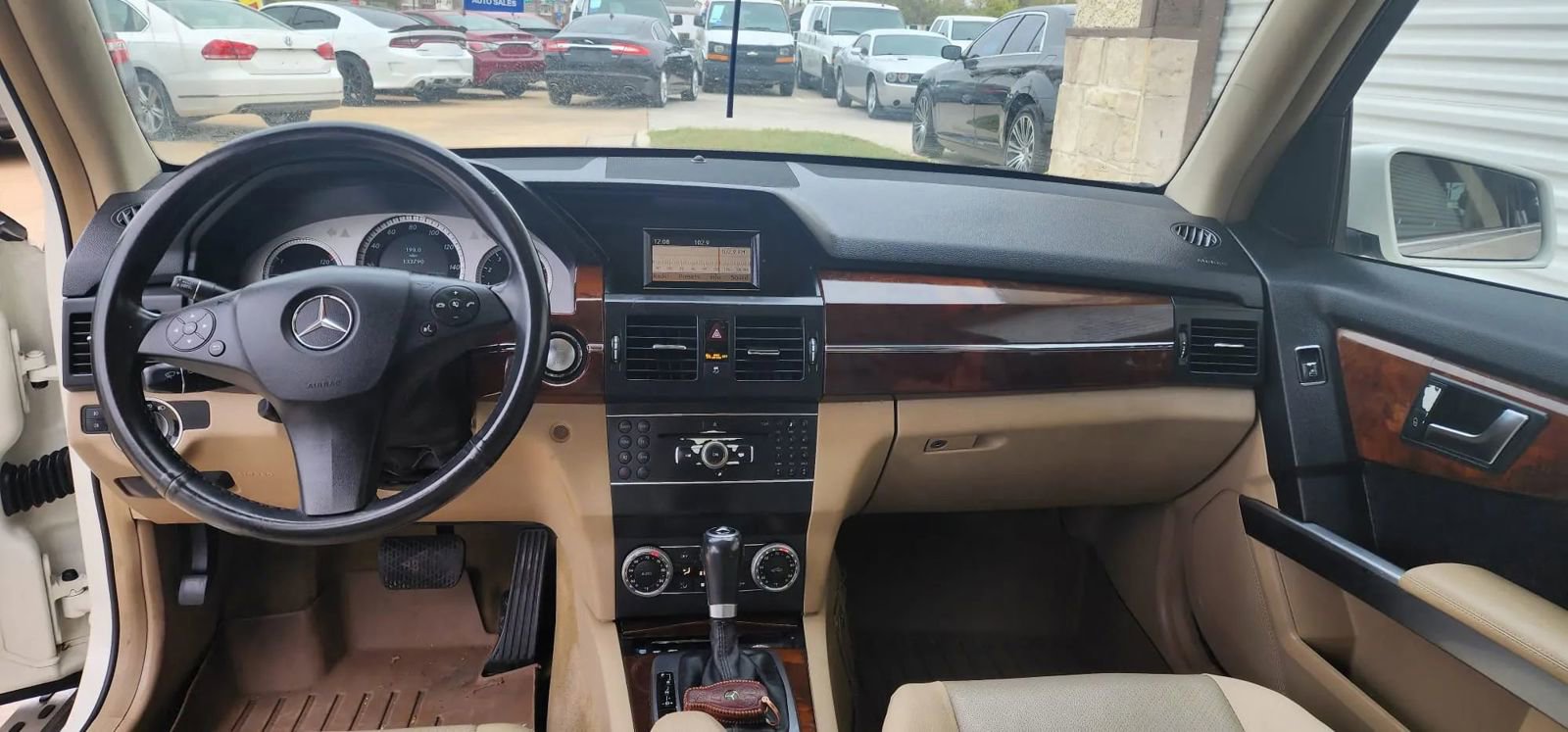 Used 2012 Mercedes-Benz GLK 350 2WD image 9