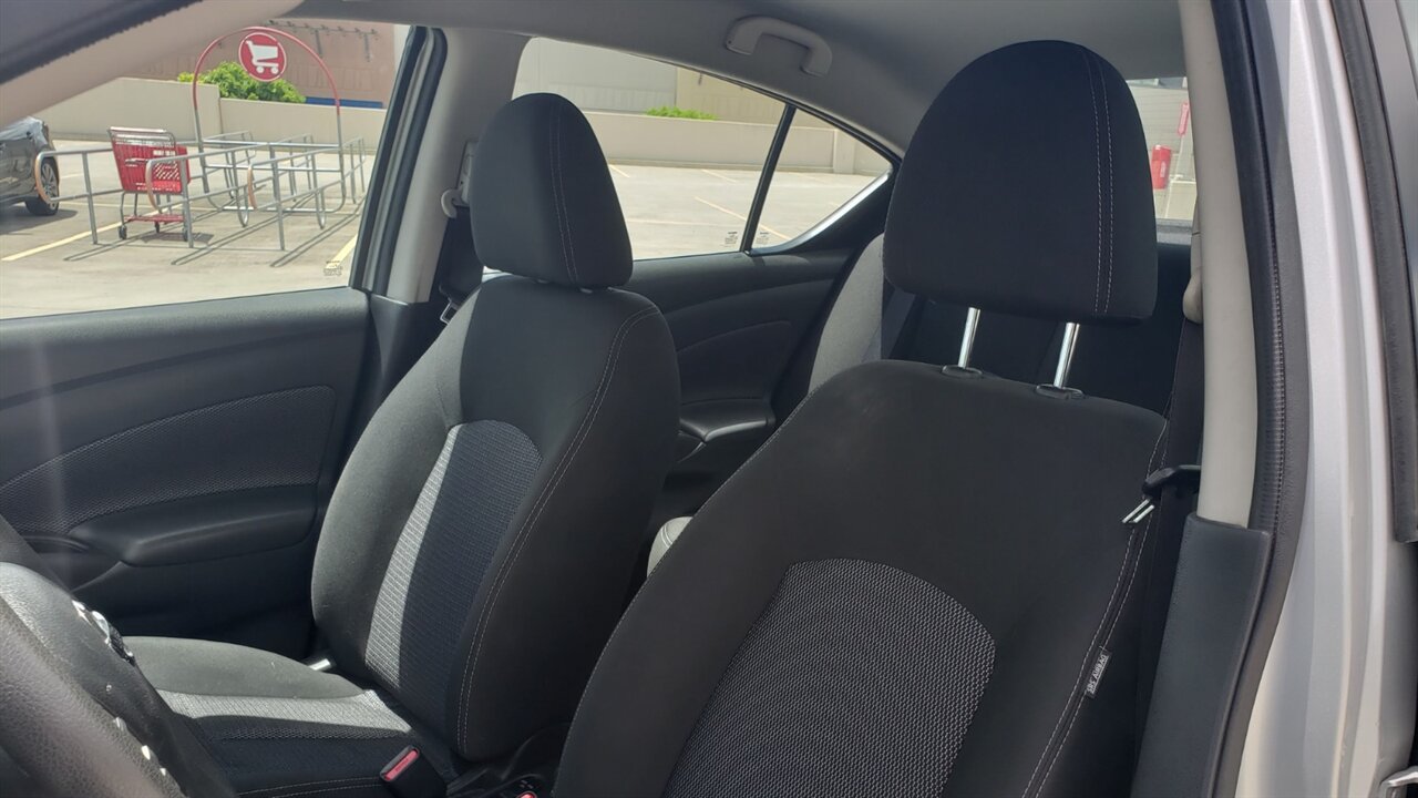 Used 2018 Nissan Versa SV FWD image 10