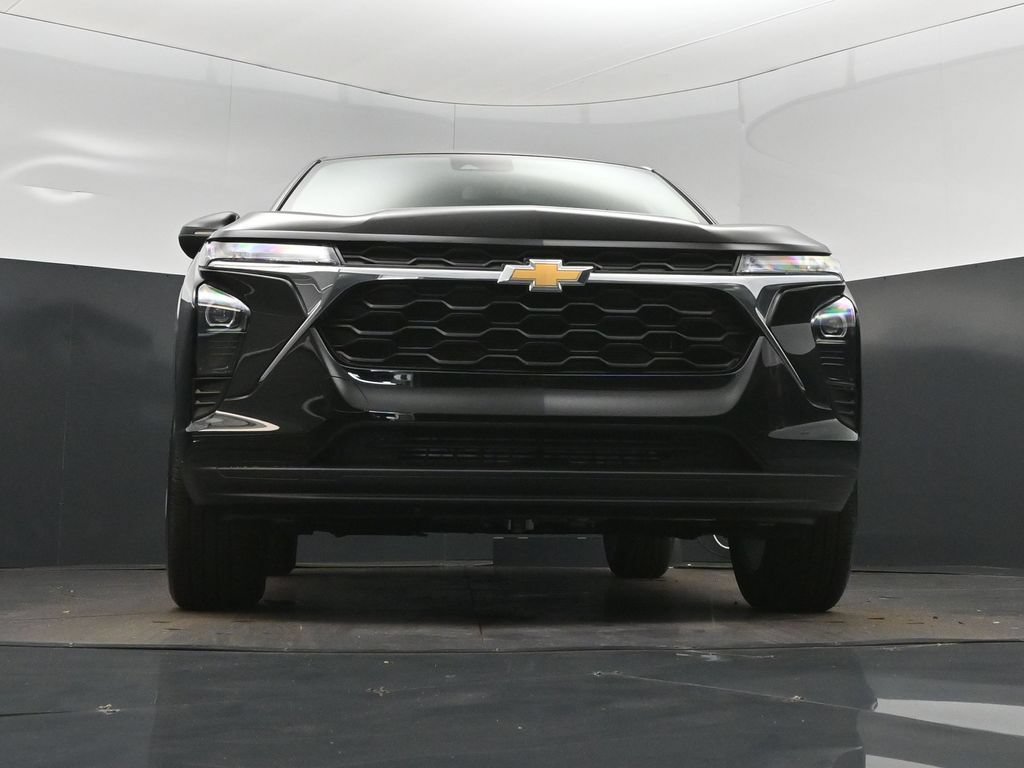 New 2026 Chevrolet Trax LS w/ LS Convenience Package FWD image 45