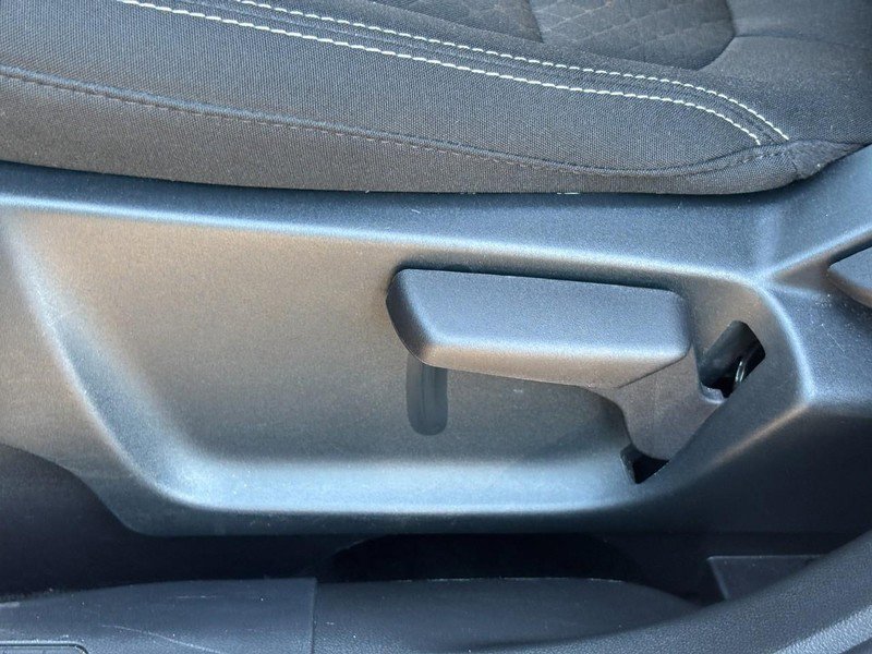 Used 2025 Ford Escape Active FWD image 16