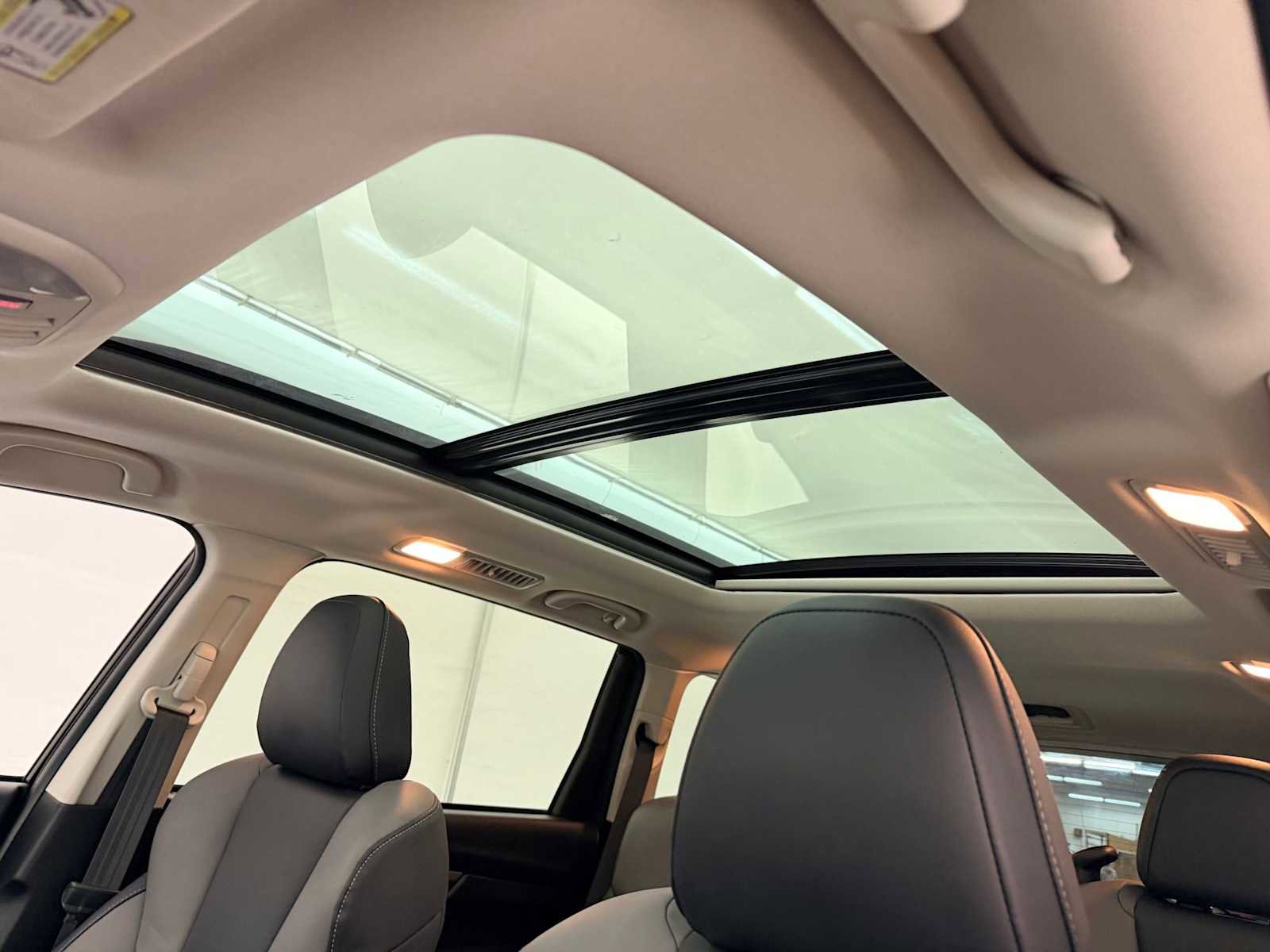 Used 2022 Subaru Ascent Onyx Edition image 19