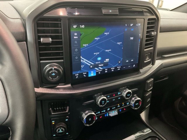 Used 2025 Ford F150 Lariat AWD/4WD image 13
