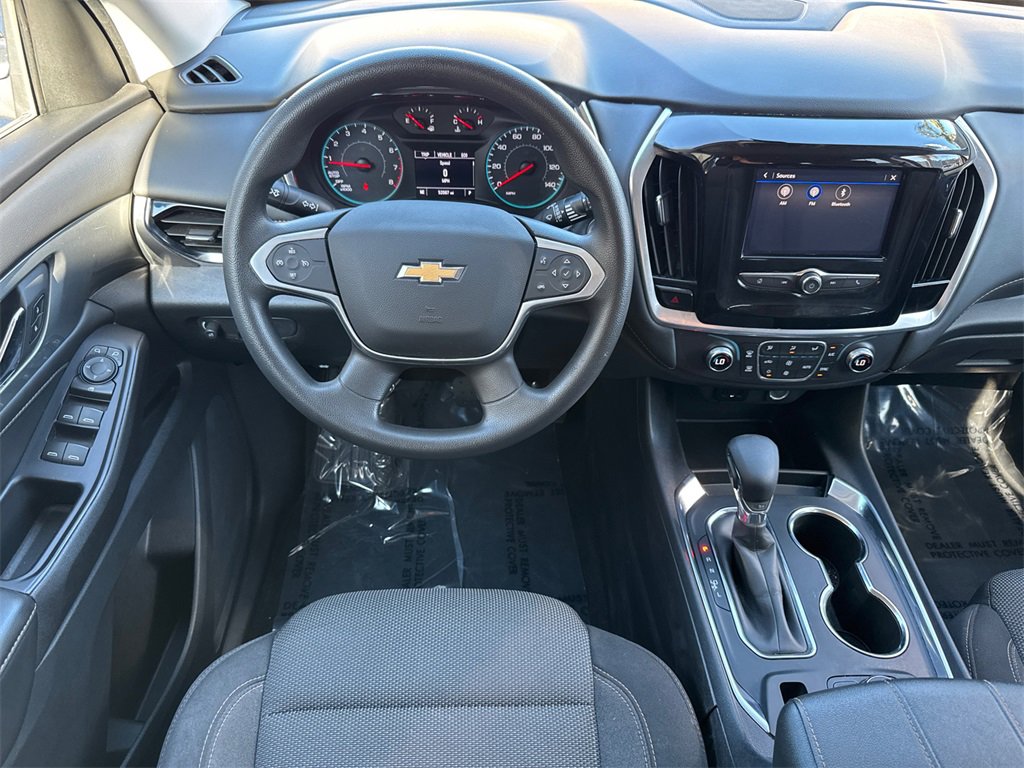 Used 2021 Chevrolet Traverse LS image 21