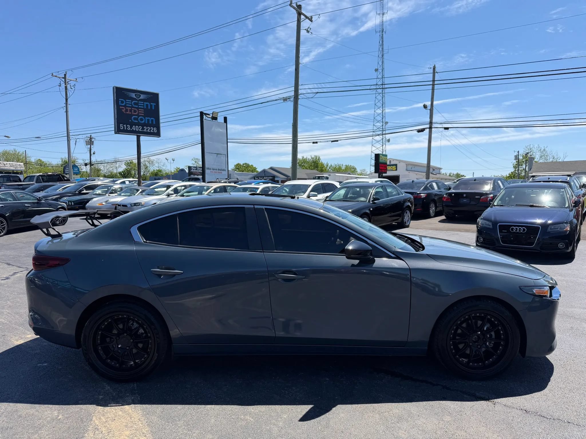 Used 2023 MAZDA MAZDA3 s FWD image 2