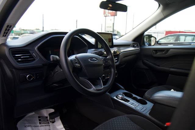 Used 2025 Ford Escape Active FWD image 11