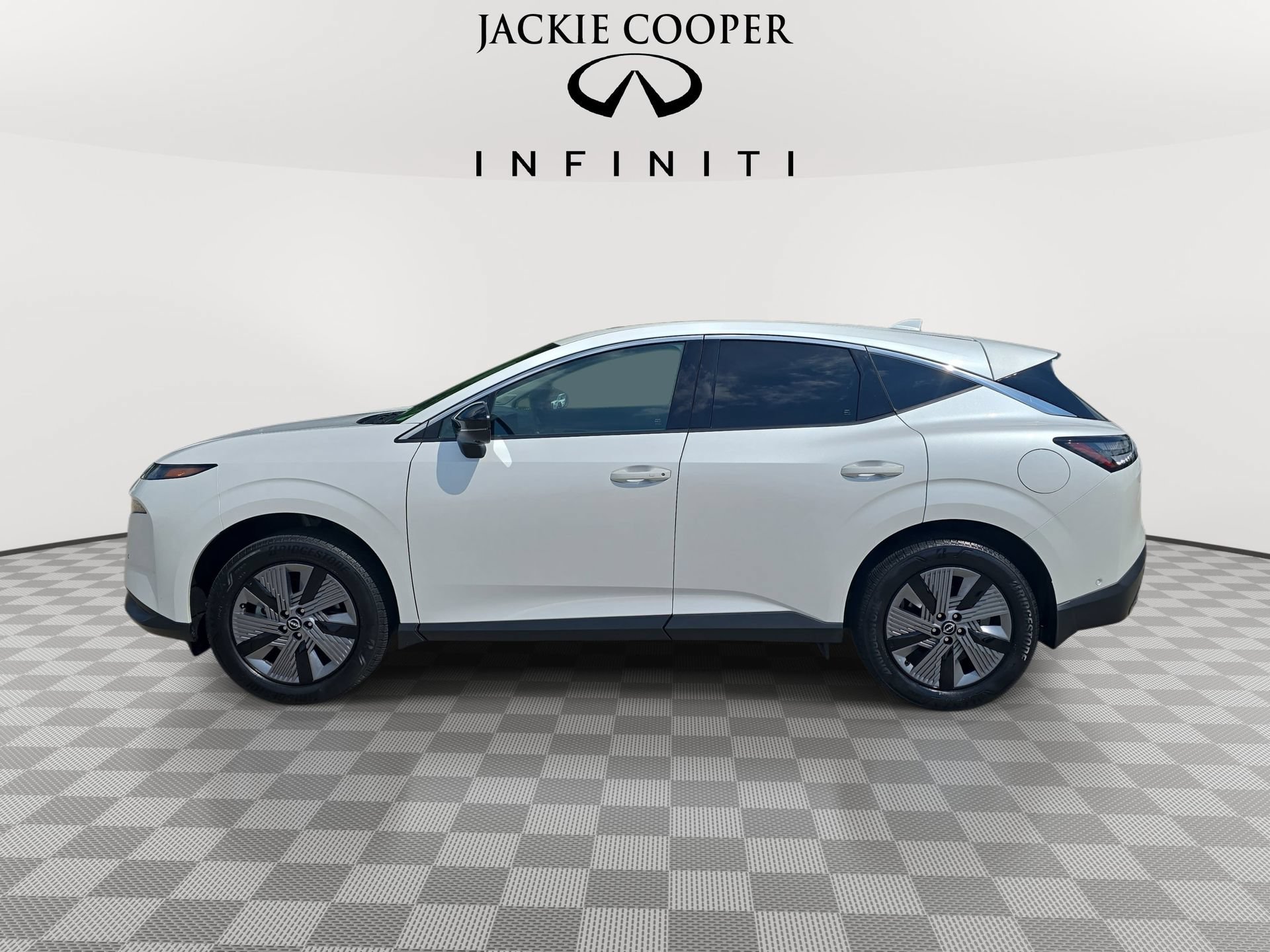 Used 2025 Nissan Murano SL AWD/4WD image 8