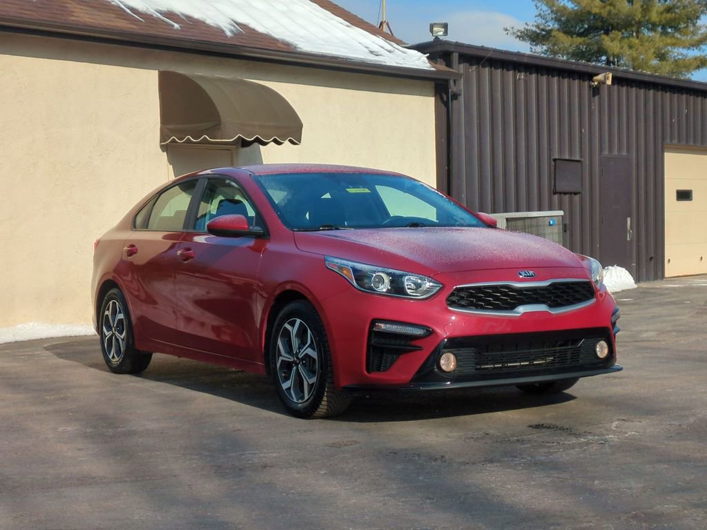 Used 2021 Kia Forte LXS image 3