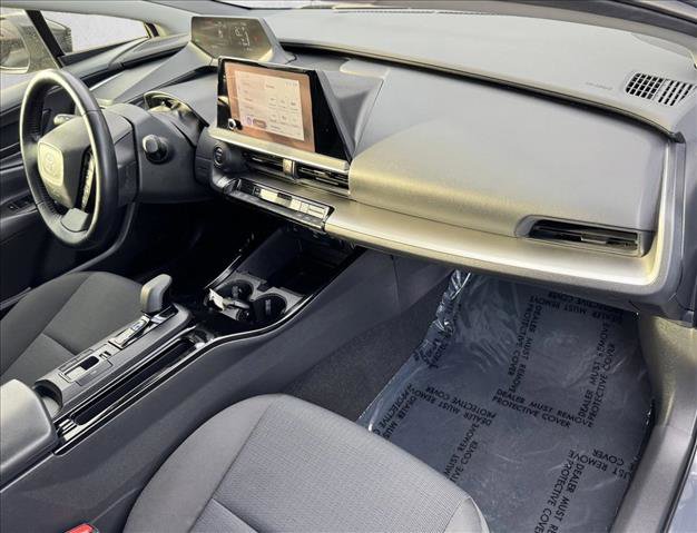 Used 2024 Toyota Prius LE image 21