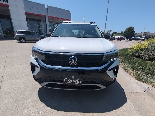 Used 2022 Volkswagen Taos S AWD/4WD image 10