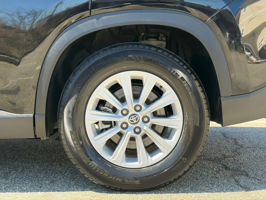 Used 2025 Toyota Grand Highlander AWD image 40