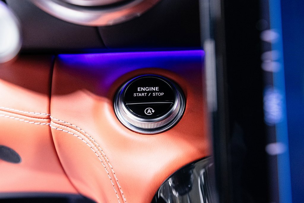 Used 2024 Mercedes-Benz SL 55 AMG 4MATIC image 17