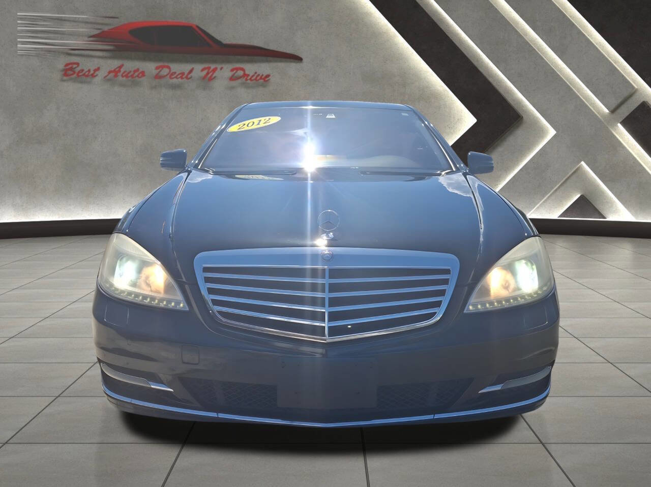 Used 2012 Mercedes-Benz S 550 image 4