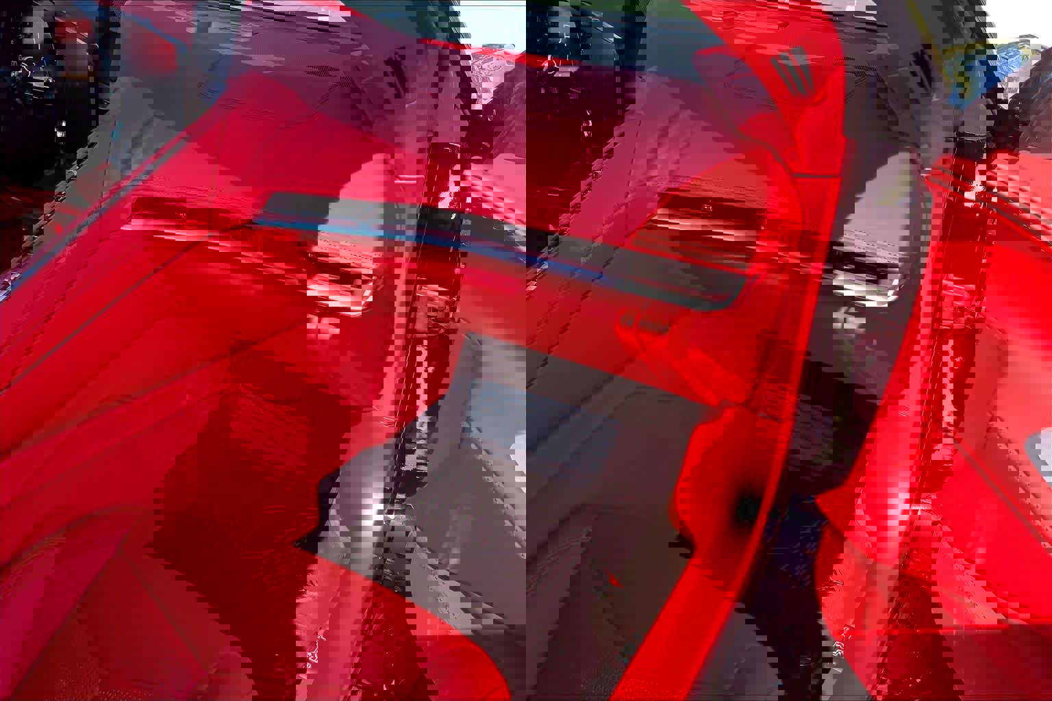 Used 2024 Chevrolet Corvette Z06 image 15