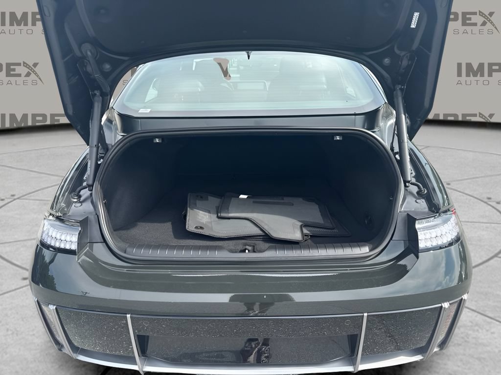 Used 2024 Hyundai Ioniq 6 SE AWD/4WD image 18