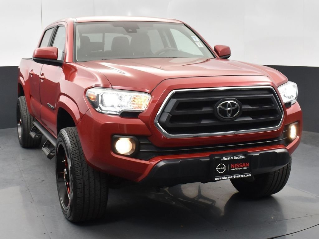 Used 2021 Toyota Tacoma SR5 image 2