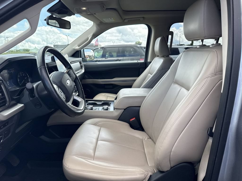 Used 2022 Ford Expedition Max XLT AWD/4WD image 23