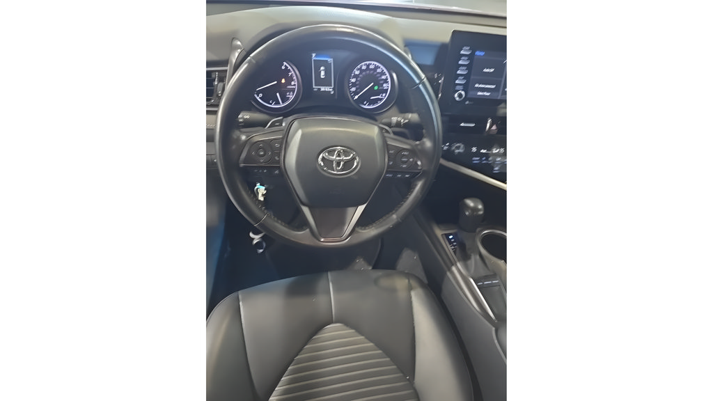 Used 2023 Toyota Camry SE FWD image 10