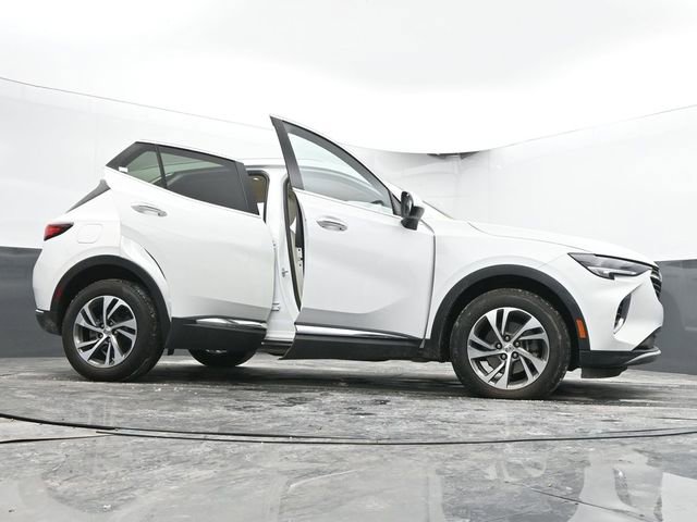 Used 2023 Buick Envision Essence image 69