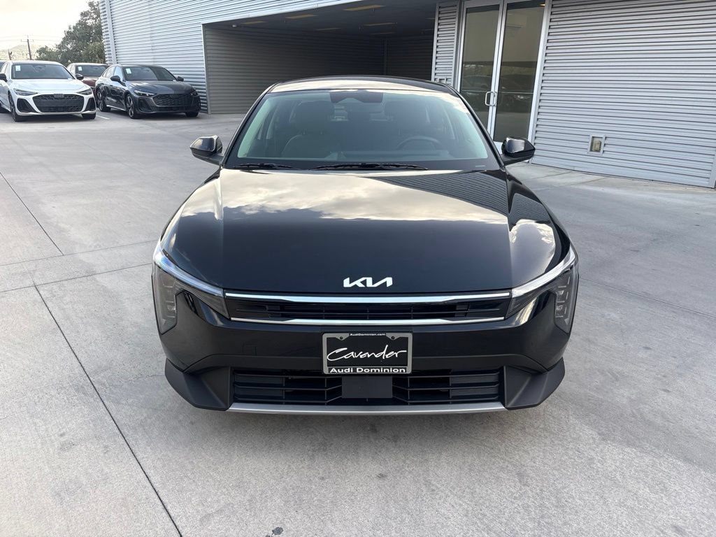 Used 2025 Kia K4 EX FWD image 2