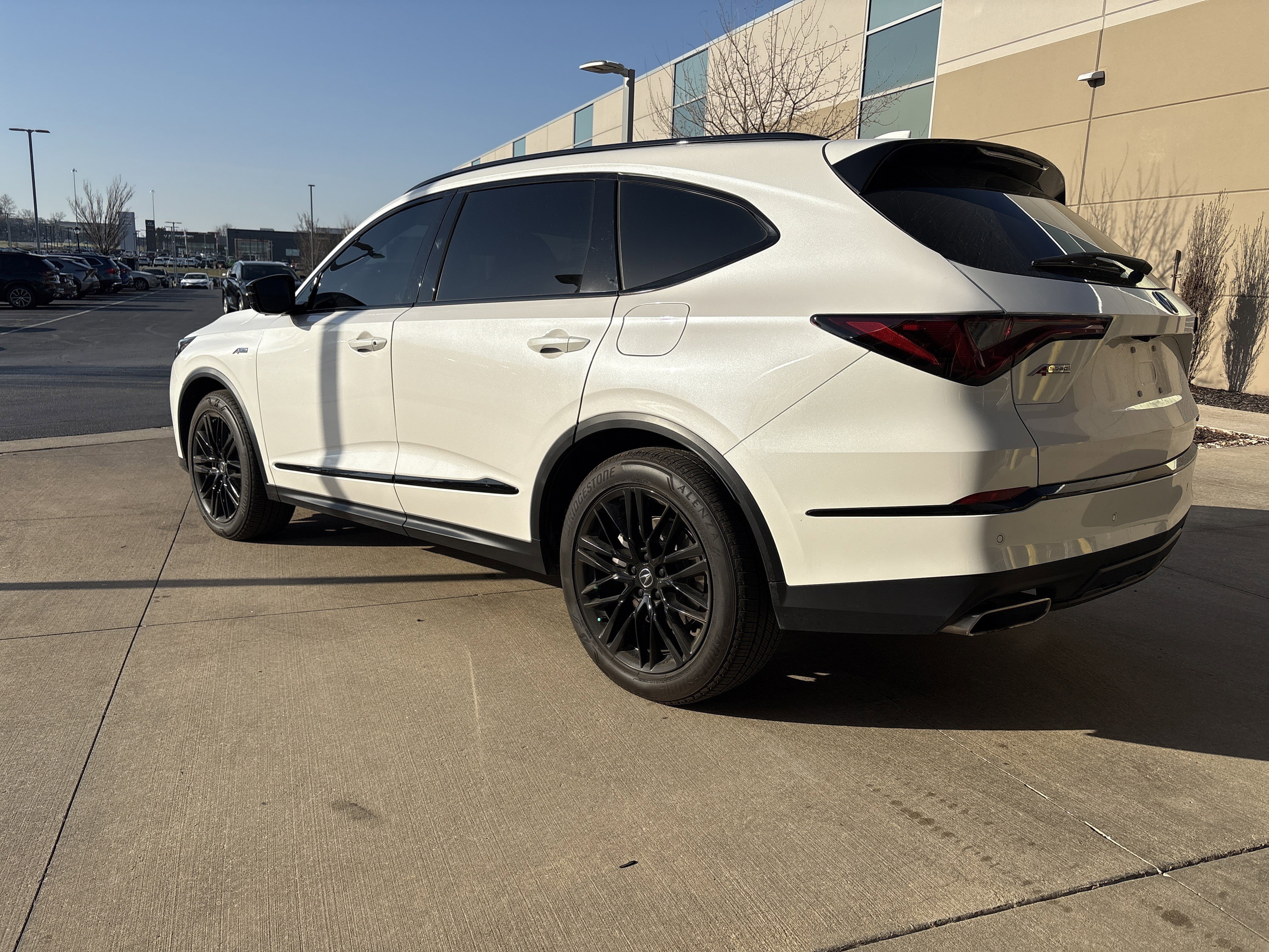 Used 2025 Acura MDX A-Spec image 29