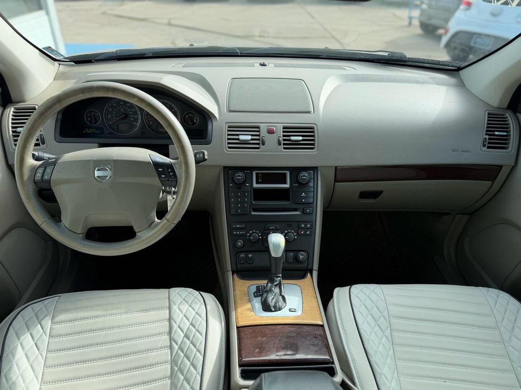Used 2003 Volvo XC90 T6 AWD/4WD image 15