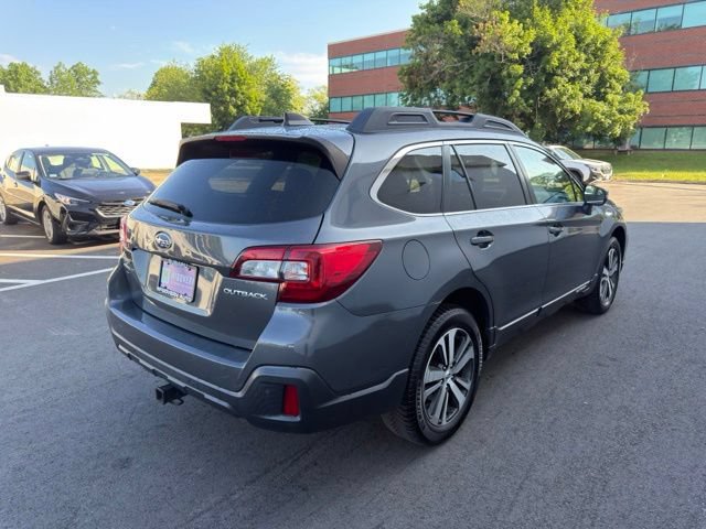 Used 2018 Subaru Outback 2.5i Limited AWD/4WD image 5