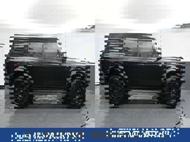 Used 2023 Ford Bronco Wildtrak AWD/4WD image 13