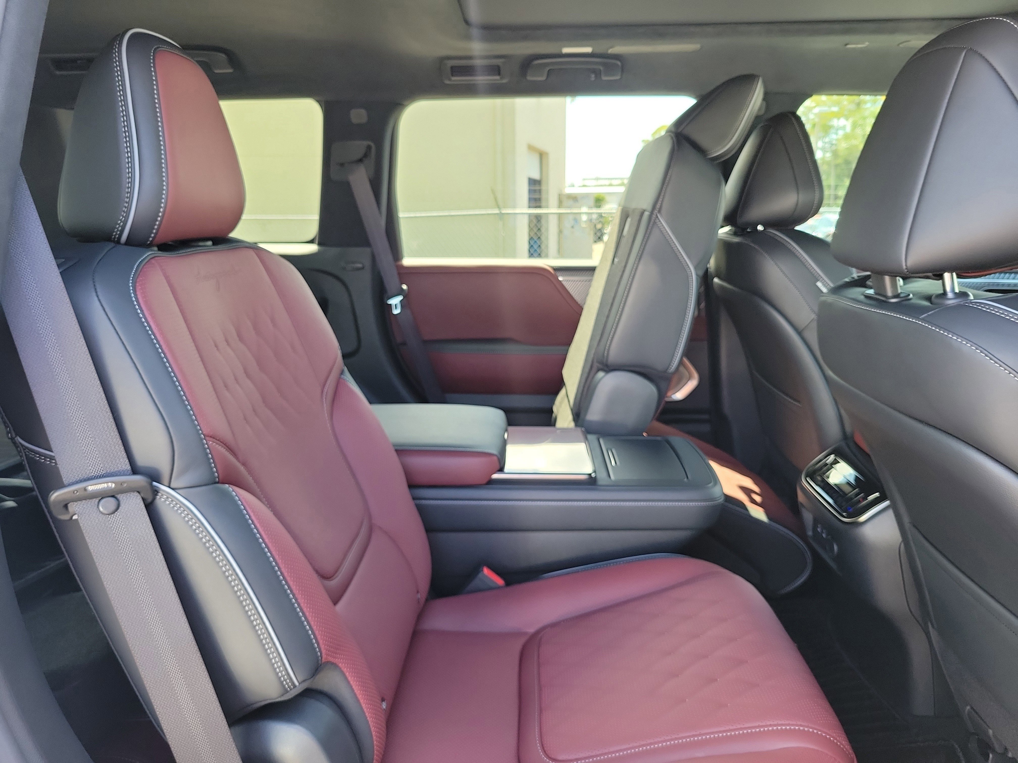 New 2026 INFINITI QX80 Autograph image 11