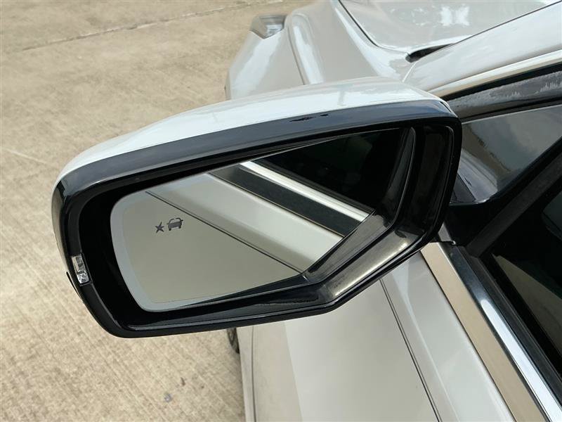 Used 2019 Cadillac CTS Luxury RWD image 14